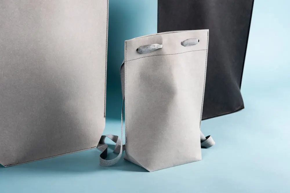 Washable Paper Shopping Bag - Image 4
