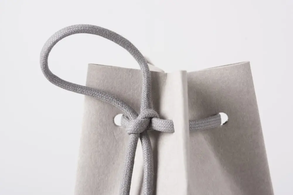 Washable Paper Shopping Bag - Image 3